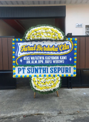 Papan Bunga Duka di Loloda Utara
