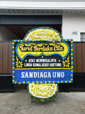 Papan Bunga Duka di Loloda Utara
